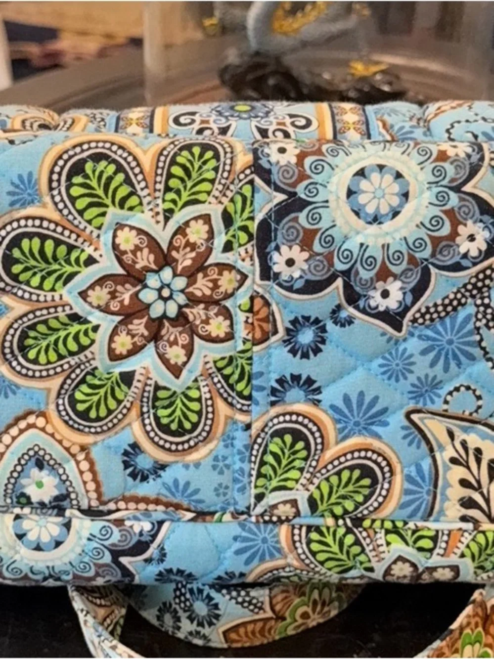 Vera Bradley stylish quilted